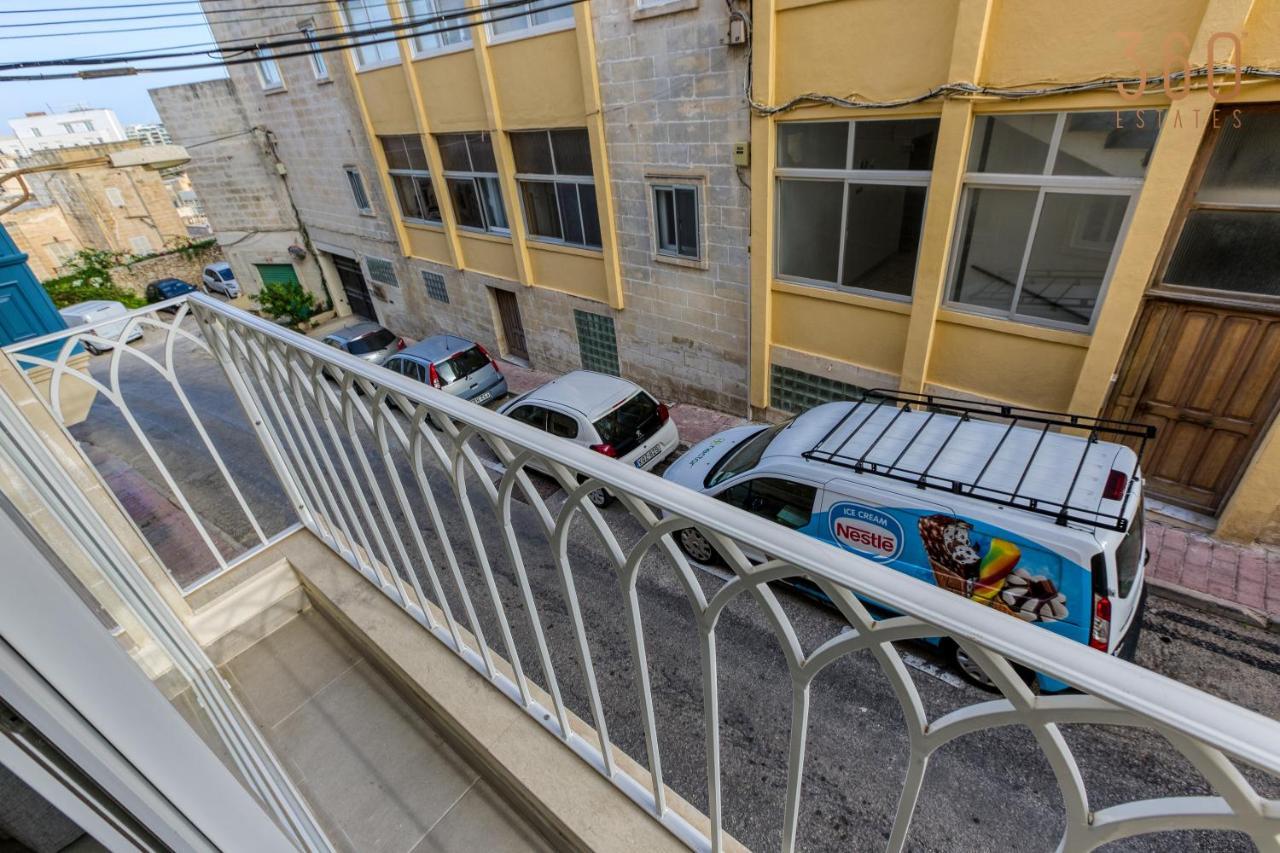 A Lovely 1Br Home With Balcony Just Off The Coast By 360 Estates Saint Julian's Dış mekan fotoğraf