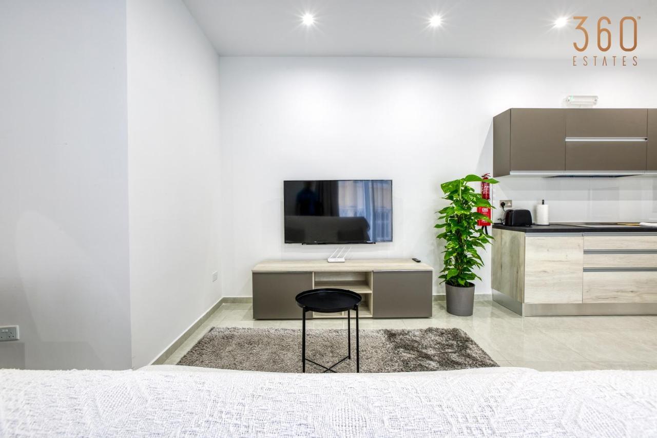 A Lovely 1Br Home With Balcony Just Off The Coast By 360 Estates Saint Julian's Dış mekan fotoğraf