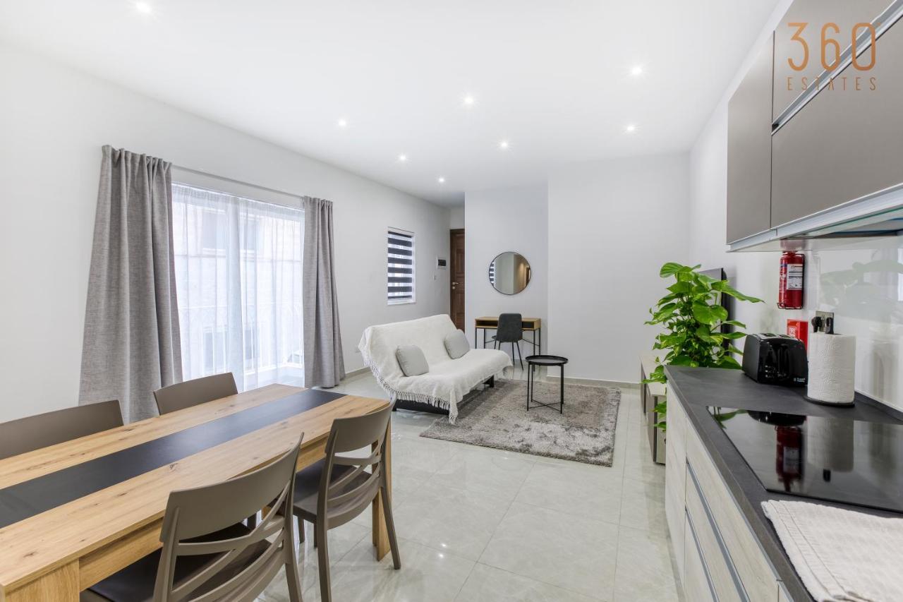 A Lovely 1Br Home With Balcony Just Off The Coast By 360 Estates Saint Julian's Dış mekan fotoğraf